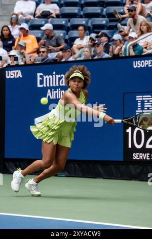 Naomi Osaka (JPN) participe à la première ronde de l'US Open de Tennis 2024, au USTA Billie Jean King National Tennis Center à Flushing Meadow, New York. Banque D'Images