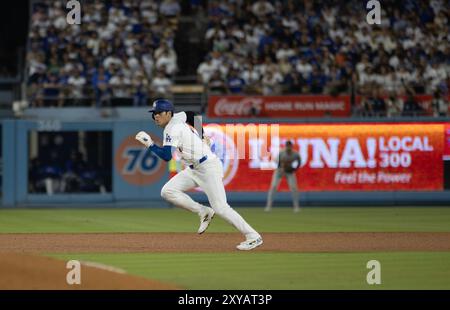 Los Angeles, Californie, États-Unis. 28 août 2024. Los Angeles Dodgers #17 Shohei Ohtani Steels base numéro 41 contre les Orioles de Baltimore au stade Dodgers le mercredi 28 août 2024. Armando Arorizo (crédit image : © Armando Arorizo/Prensa Internacional via ZUMA Press Wire) USAGE ÉDITORIAL SEULEMENT! Non destiné à UN USAGE commercial ! Banque D'Images