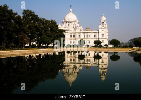 Le célèbre mémorial de la Reine Victoria au Maïdan, Kolkata, Bengale occidental, Inde. Banque D'Images