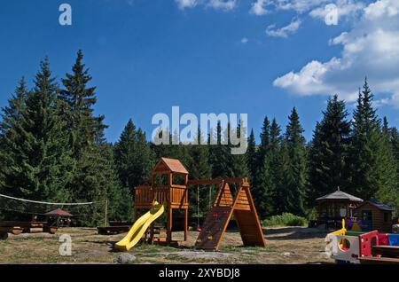 Une partie du coin des enfants haut dans la montagne Vitosha au pied du pic Noir, Sofia, Bulgarie Banque D'Images