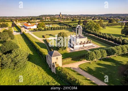 Der Archäologische Park in Xanten von oben gesehen, Niederrhein, Nordrhein-Westfalen, Deutschland, Europa | Parc archéologique Xanten vu de abo Banque D'Images