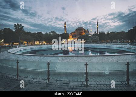 Image de style rétro du miseum de Sophia (Hagia Sophia) à Istanbul, Turquie, Asie Banque D'Images