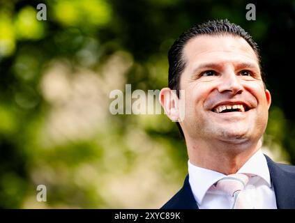 DEN HAAG - Dirk Beljaarts, ministre des Affaires économiques, arrive à la Catshuis pour la poursuite du conseil budgétaire sur la note du million présentée le jour du budget. ANP SEM VAN DER WAL netherlands Out - belgique Out Banque D'Images