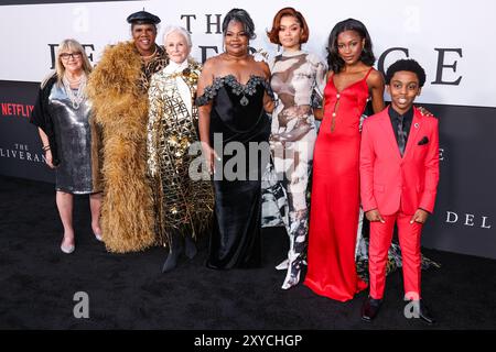 HOLLYWOOD, LOS ANGELES, CALIFORNIE, États-Unis - AOÛT 28 : Colleen Camp, Miss Lawrence, Glenn Close, Mo'nique, Andra Day, demi Singleton et Anthony B. Jenkins arrivent à la première à Los Angeles de 'The Deliverance' de Netflix qui a eu lieu au Netflix Tudum Theater le 28 août 2024 à Hollywood, Los Angeles, Californie, États-Unis. (Photo de Xavier Collin/image Press Agency) Banque D'Images