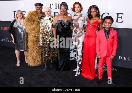 HOLLYWOOD, LOS ANGELES, CALIFORNIE, États-Unis - AOÛT 28 : Colleen Camp, Miss Lawrence, Glenn Close, Mo'nique, Andra Day, demi Singleton et Anthony B. Jenkins arrivent à la première à Los Angeles de 'The Deliverance' de Netflix qui a eu lieu au Netflix Tudum Theater le 28 août 2024 à Hollywood, Los Angeles, Californie, États-Unis. (Photo de Xavier Collin/image Press Agency) Banque D'Images