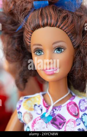 Gros plan d'un visage de poupée Barbie Banque D'Images