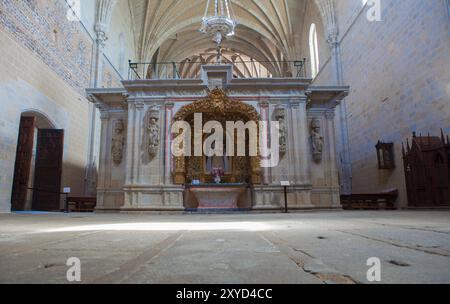 Coria, Espagne - 31 août 2023 : Cathédrale notre-Dame de l'Assomption de Coria, Caceres, Espagne. Vue rétrochoir Banque D'Images