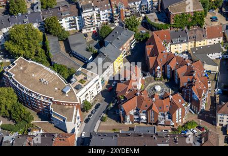 Luftbild, Senioren-Wohnheim Brühl GmbH Haus Lauenstein, kreisförmige Wohnanlage an der Gerberstraße, Gleisdreieck, Bochum, Ruhrgebiet, Rhénanie-du-Nord-Westphalie, Deutschland ACHTUNGxMINDESTHONORARx60xEURO *** vue aérienne, Senioren Wohnheim Brühl GmbH Haus Lauenstein, complexe résidentiel circulaire sur Gerberstraße, Gleisdreieck, Bochum, région de la Ruhr, Rhénanie du Nord-Westphalie, Allemagne ACHTUNGxMINDESTHONORARx60xEURO Banque D'Images