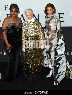 Hollywood, États-Unis. 28 août 2024. Mo'nique, Glenn Close et Andra Day arrivant à la première de Netflix "The Deliverance" au Netflix Tudum Theater à Hollywood CA. Le 28 août 2024 © Majil/ Credit : AFF/Alamy Live News Banque D'Images