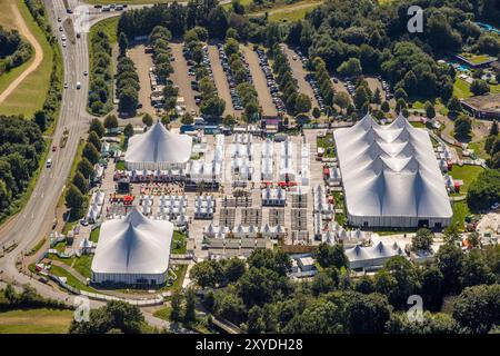 Luftbild, Zeltfestival Ruhr, Event Großveranstaltung mit Musik und Kunst am Kemnader See in Witten und Bochum, Querenburg, Bochum, Ruhrgebiet, Rhénanie-du-Nord-Westphalie, Deutschland ACHTUNGxMINDESTHONORARx60xEURO *** vue aérienne, Festival de tente Ruhr, événement à grande échelle avec musique et art au lac Kemnader à Witten et Bochum, Querenburg, Bochum, région de la Ruhr, Rhénanie du Nord-Westphalie, Allemagne ACHTUNGxMINDESTHONORARx60xEURO Banque D'Images