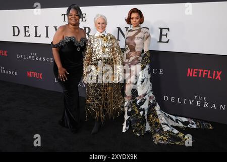 Los Angeles, CA. 28 août 2024. Mo'nique, Glenn Close, Andra Day, à la première Netflix de The Deliverance le 28 août 2024 au Netflix Tudum Theater à Los Angeles, Californie. Crédit : Faye Sadou/Media Punch/Alamy Live News Banque D'Images