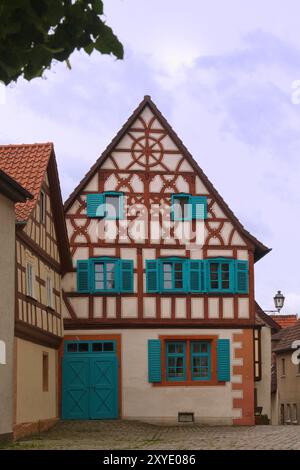 Maison à colombages rénovée dans la vieille ville de Sesslach, haute-Franconie, Franconie, Bavière, Allemagne, Europe Banque D'Images
