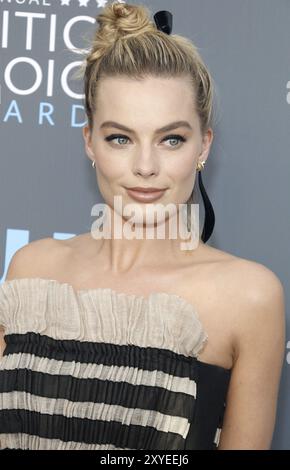 Margot Robbie à la 23e cérémonie annuelle Critics' Choice Awards qui s'est tenue au Barker Hangar à Santa Monica, États-Unis, le 11 janvier 2018 Banque D'Images