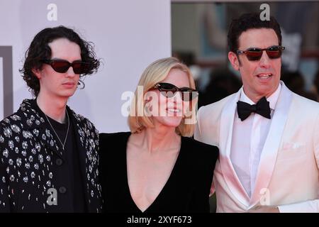 VENISE, ITALIE - AOÛT 29 : Kodi Smit-McPhee, Sacha Baron Cohen, Cate Blanchett assistent à un tapis rouge pour le film 'Disclaimer' lors du 81e Festival international du film de Venise le 29 août 2024 à Venise, Italie Banque D'Images