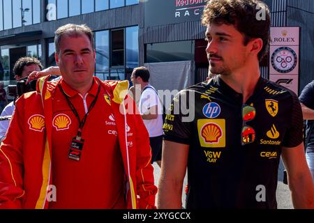 Monza, Italie, 29 août 2024, Charles Leclerc, de Monaco, concourt pour Ferrari. The Build Up, 16e manche du championnat de formule 1 2024. Crédit : Michael Potts/Alamy Live News Banque D'Images