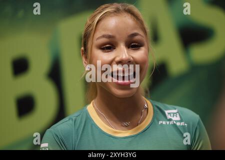 Portrait de Flavia Saraiva athlète brésilienne de gymnastique artistique, médaillée de bronze aux Jeux Olympiques de Paris 2024, Jeux Olympiques d'été Banque D'Images