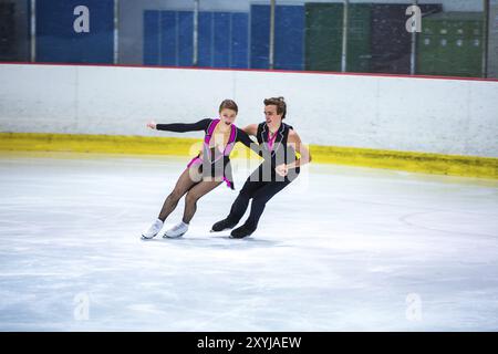 BERLIN, ALLEMAGNE, 11 OCTOBRE : Katharina Mueller et Tim Dieck au concours de danse sur glace le 11 octobre 2014 à Berlin, Allemagne. Toutes les plages sont comprises entre Banque D'Images