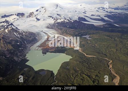 Vol au-dessus du parc national de Katmai en Alaska Banque D'Images