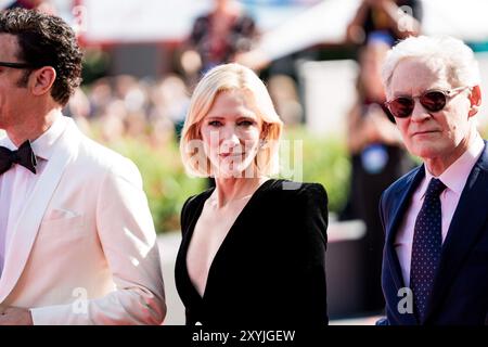 VENISE, ITALIE - AOÛT 29 2024 - Tim Cook, Alfonso Cuaron, Cate Blanchett, Kevin Kline, Louis Partridge, Jung Ho-yeon, Kodi Smit-McPhee, Sacha Baron Banque D'Images