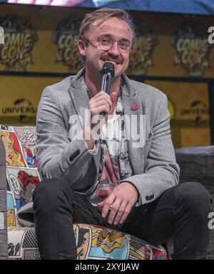 DORTMUND, ALLEMAGNE, 7 décembre 2019 : Tom Felton (*1987, acteur et chanteur anglais, Harry Potter dans le rôle de Draco Malfoy, The Flash, Origin), parle de son e. Banque D'Images