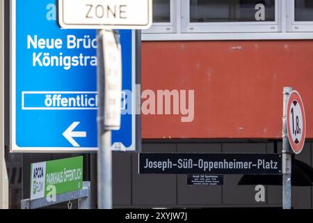 Joseph-Süß-Oppenheimer-Platz à Stuttgart. Ein Platz für das jüdische Justizopfer in einem Stuttgarter Hinterhof. // 29.08.2024 : Stuttgart, Bade-Württemberg, Deutschland, Europa *** Joseph Süß Oppenheimer Platz à Stuttgart place pour la victime juive de la justice dans une cour arrière de Stuttgart 29 08 2024 Stuttgart, Bade-Württemberg, Allemagne, Europe Banque D'Images