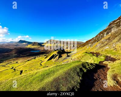 Sentier de randonnée à travers le Quiraing Banque D'Images