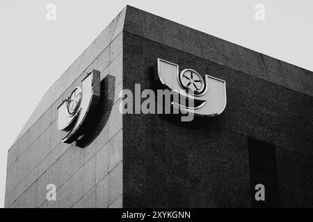 Leeds Angleterre : 3 juin 2024 : le siège social de la Yorkshire Bank est situé dans le centre-ville de Leeds Banque D'Images