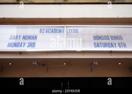 Leeds Angleterre : 4 juin 2024 : O2 Academy Leeds affiche les événements à venir avec des bannières mettant en vedette le concert de Gary Numan, Bongos Bingo Big Letters Banque D'Images