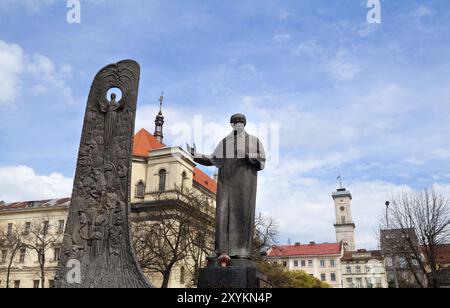 Monument pour le poète ukrainien Taras Shevchenko dans la ville de Lviv (Lemberg) Banque D'Images