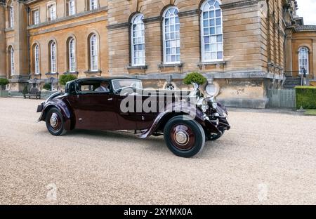 1933 Rolls Royce PhantomII de Freestone et Webb deuxième au salon prive concours 2024 au Blenheim Palace Woodstock Oxfordshire UK Banque D'Images