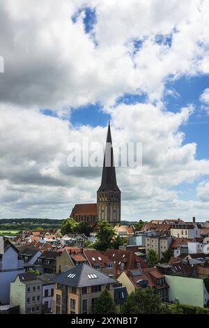 Vue sur la ville hanséatique de Rostock Banque D'Images