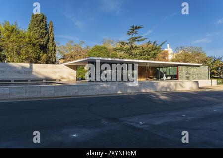 Le Pavillon de Barcelone par Mies van der Rohe à Barcelone, Espagne, Europe Banque D'Images