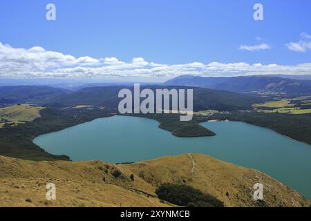 Lac Rotoiti en été, vue du Mont Robert, Nouvelle-Zélande, Océanie Banque D'Images