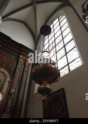 L’église Sainte-Élisabeth est un édifice religieux sis rue de Nimy, à une centaine de mètres de la Grand-place de Mons, en Belgique. Une chapelle cons Banque D'Images