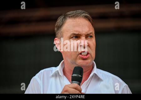 Linz, Autriche. 29 août 2024. LINZ, AUTRICHE - AOÛT 29 : Andi Babler (SP, Bundesparteivorsitzender, Spitzenkandidat SPOe) beim SPOe-Wahlkampfauftakt zur Nationalratswahl 2024 AEC main Deck AM 29 août 2024 à Linz, Autriche. - 20240829 PD25033 crédit : APA-PictureDesk/Alamy Live News Banque D'Images