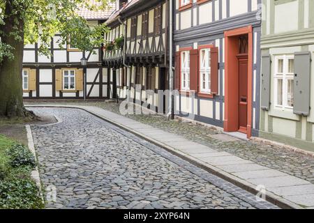 Ruelle historique à Wernigerode, montagnes du Harz Banque D'Images