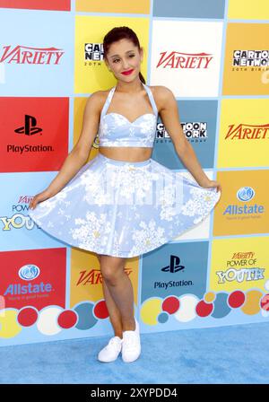 Ariana Grande variété à l'alimentation de la sixième édition de la jeunesse tenue à la Paramount Studios à Hollywood le 15 septembre 2012. Banque D'Images