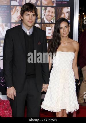 Ashton Kutcher et demi Moore à la première de la Saint-Valentin à Los Angeles, au théâtre chinois de Grauman à Hollywood sur 8 février 2010. Banque D'Images