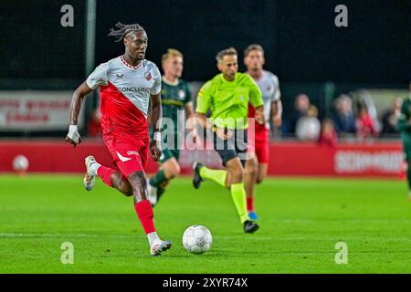 Utrecht, pays-Bas. 30 août 2024. UTRECHT, 30-08-2024, complexe sportif Zoudenbalch. Néerlandais KeukenKampioen Divisie saison de football 2024-2025. Joueur Jong FC Utrecht Gibson Yah pendant le match Jong FC Utrecht - FC Emmen. Crédit : Pro Shots/Alamy Live News Banque D'Images