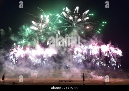 Pyronale in Berlin EINE MILLION MINUTEN Pyronale Feuerwerk am Maifeld Pyronale in Berlin am Maifeld in Berlin, AM 30.08.2024 *** Pyronale in Berlin UN MILLION DE MINUTES Pyronale feu d'artifice à Maifeld Pyronale in Berlin à Maifeld in Berlin, le 30 08 2024 Photopress Mueller Banque D'Images