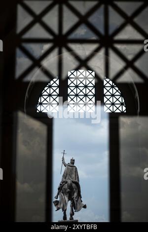 Une statue du roi français Saint Louis, homonyme de composé Louis, Missouri, à l'extérieur du musée d'art Louis Banque D'Images