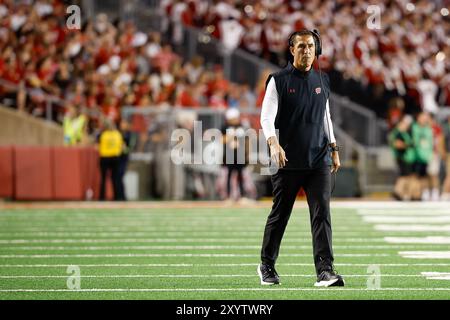 30 août 2024 : Luke Fickell, entraîneur-chef des Wisconsin Badgers, lors du match de football NCAA entre les Western Michigan Broncos et les Wisconsin Badgers au Camp Randall Stadium de Madison, WISCONSIN. Darren Lee/CSM. Banque D'Images