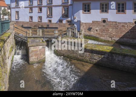 Écluse au canal de la Lauter, canal de Lauter, Lauter, rivière, Wissembourg, Weissenburg, Alsace, France, Europe Banque D'Images