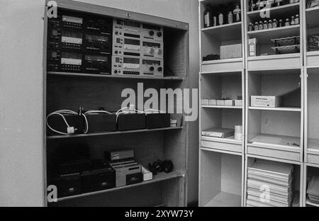 Allemagne, Berlin, 23 juin 1991, tribunal du district de Lichtenberg (juste à côté du siège de la Stasi dans la Normannenstrasse), cabinets avec équipement d'enregistrement Banque D'Images