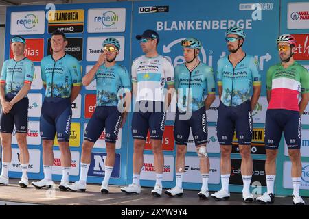 Ardooie, Belgique. 30 août 2024. Astana Qazaqstan Team lors du Renewi Tour 2024, étape 3, Blankenberge - Ardooie le 30 août 2024 à Ardooie, Belgique - photo Laurent Lairys/DPPI crédit : DPPI Media/Alamy Live News Banque D'Images