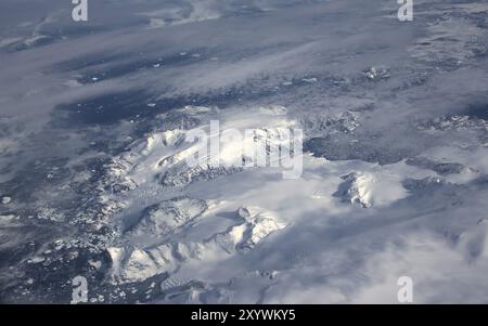 Vue aérienne du Groenland, vu d'un avion. Vue aérienne du Groenland, vu d'un avion. Adobe RVB Banque D'Images