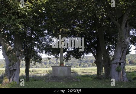 Traversez la Weser près du monastère de Corvey Banque D'Images