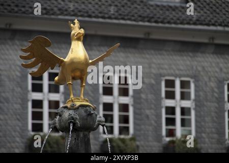 Fontaine du marché avec aigle à Goslar Banque D'Images