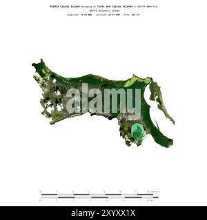 Île de la Caïque moyenne dans l'océan Atlantique Nord, appartenant aux îles Turques et Caïques, isolée sur une image satellite prise le 26 octobre 2019, avec Banque D'Images