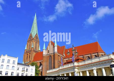 Schwerin Dom, Schwerin la cathédrale, célèbre bâtiment en briques en Allemagne Banque D'Images